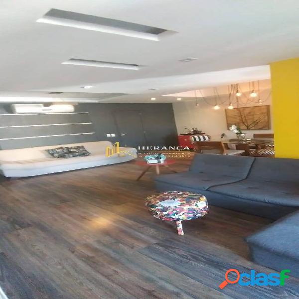 Apartamento com Fino acabamento na Tijuca !!