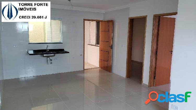 Lindo apartamento com 2 dormitórios e 1 vaga na Vila