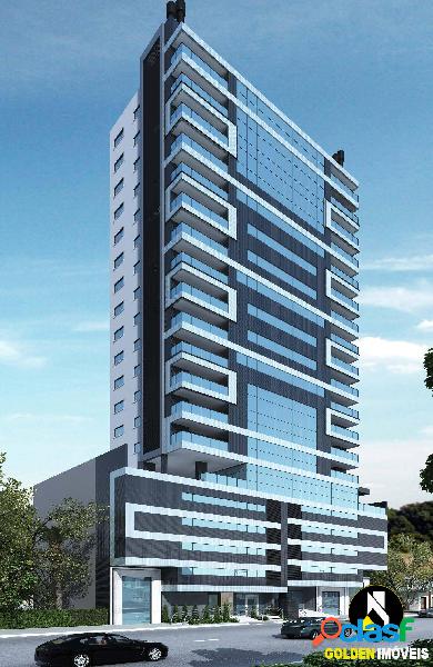 APARTAMENTO COM 3 SUÍTES