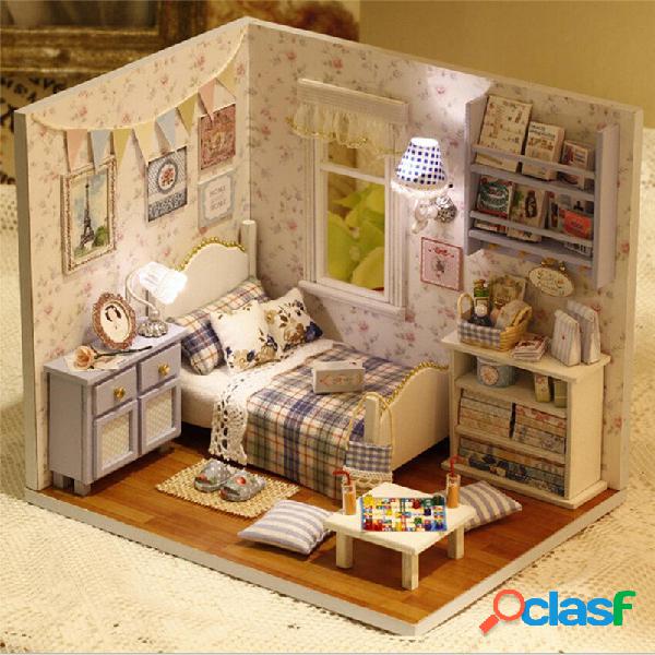 Casa de bonecas de madeira calma de Cuteroom DIY da casa de