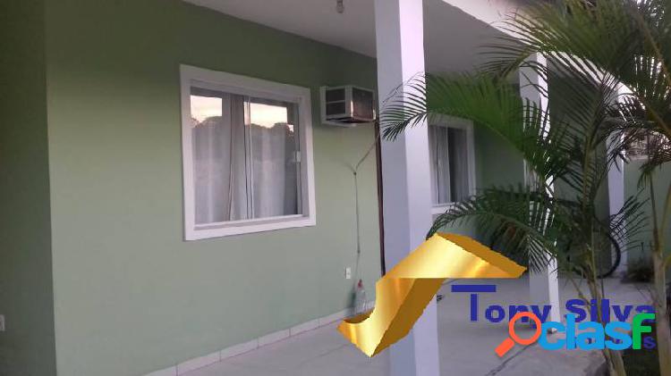 Linda casa independente em condomínio fechado em São Pedro