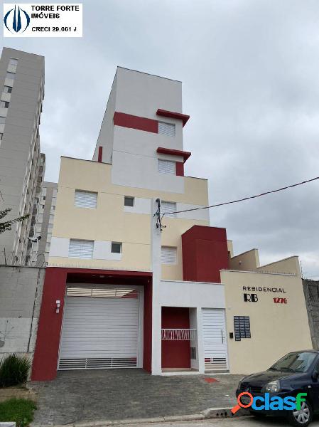 Apartamento com 1 dormitórios e 1 vaga na Vila Ema