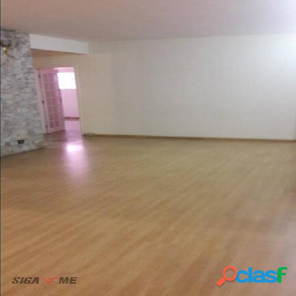Sobrado com 3 dormitórios à venda, 350 m² por R$