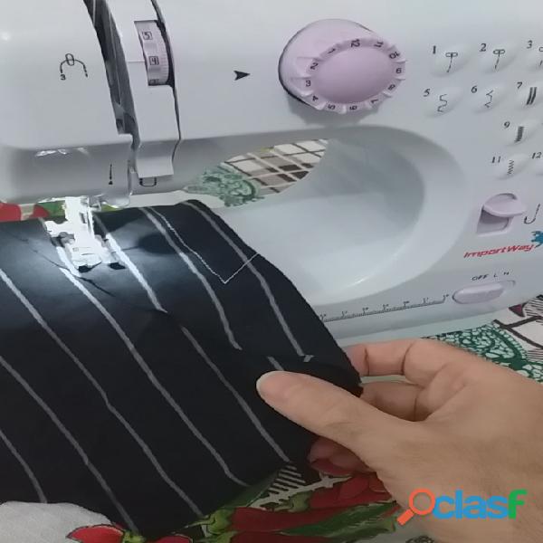 Maquina de costura doméstica portátil