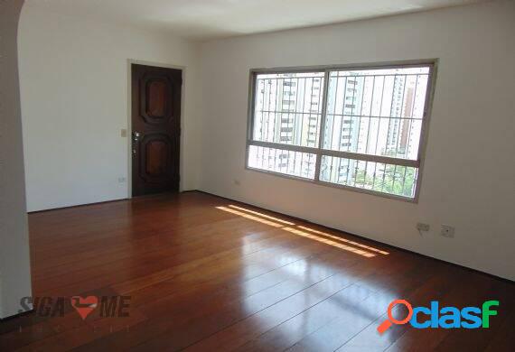 Apartamento com 3 dormitórios à venda, 104 m² por R$