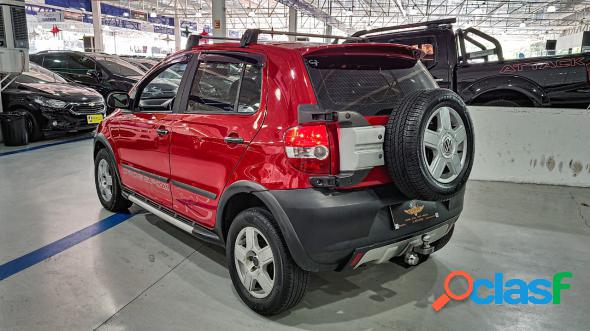 VOLKSWAGEN CROSSFOX 1.6 MI TOTAL FLEX 8V 5P VERMELHO 2010