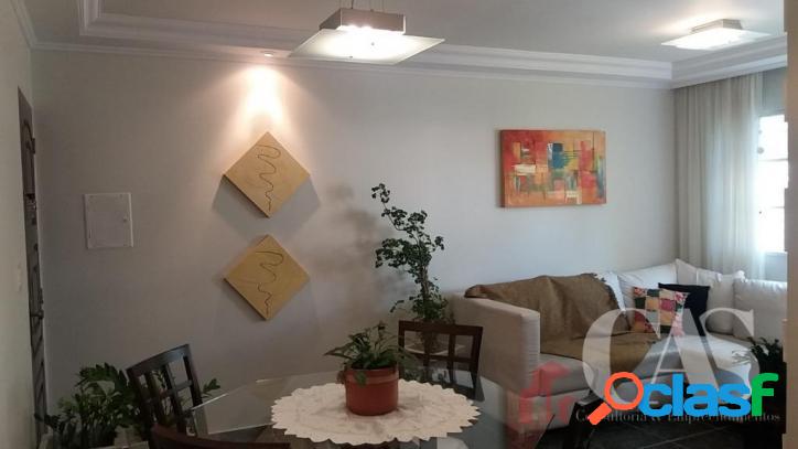 Apartamento com 2 dormitórios à venda, 53 m² por R$