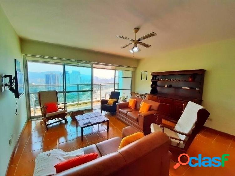 IMPERDÍVEL!! APARTAMENTO COM VISTA DE MIRANTE, PÉ NA AREIA