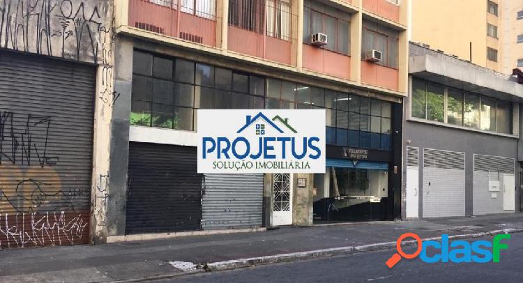 Loja com localização privilegiada em área comercial de