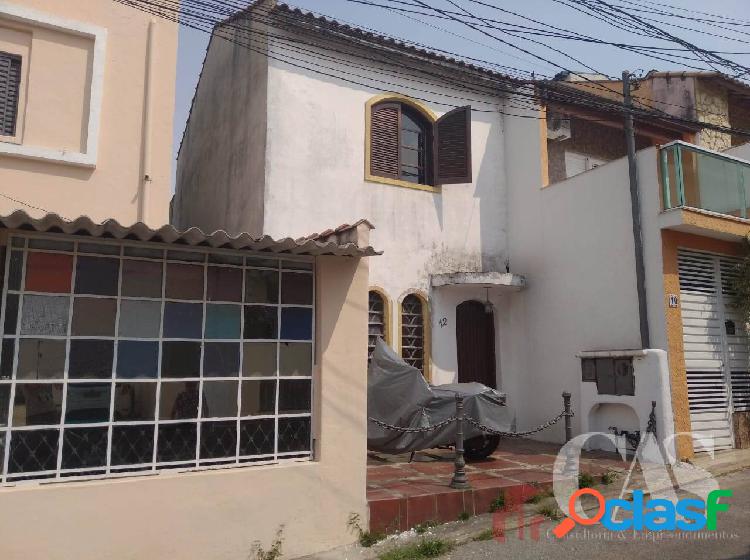 Sobrado 2 Quartos 1Vg 71m² - Bairro Campestre - Santo