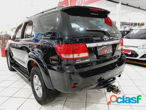 TOYOTA HILUX SW4 SRV D4-D 4X4 3.0 TDI DIES. AUT PRETO 2008