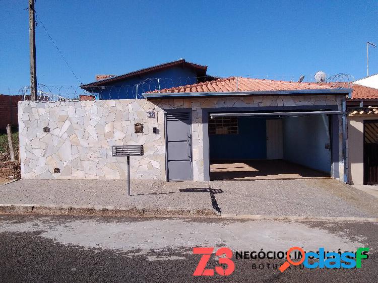 Venda - Casa de 2 Quartos no Jardim Iolanda em Botucatu - SP