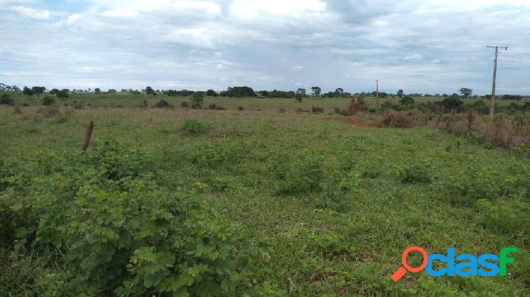 Vende-se fazenda com 76 alqueirão em Limeira Do Oeste –