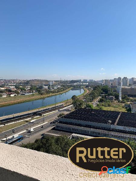 Amplo Conjunto Comercial com vista livre para a Marginal do