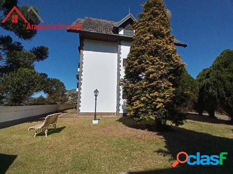 Apartamento com 3 Dormitórios à Venda, 158 m² por R$