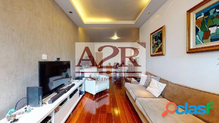 Apartamento com 3 dormitórios à venda, 123 m² por R$
