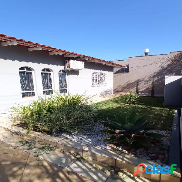 Casa Comercial - Locação - Centro próximo ao Forum