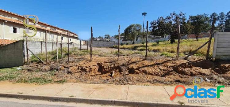 Excelente Terreno À Venda - Boa Localização em Atibaia.