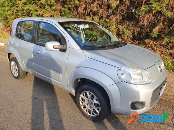 FIAT UNO VIVACE CELEB. 1.0 EVO F.FLEX 8V 5P PRATA 2013 1.0