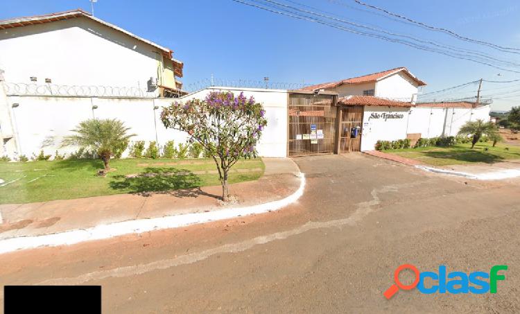Sobrado - Venda - Goixc3xa2nia - GO - Residencial