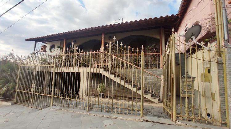 Casa, Vila Santa Luzia, 4 Quartos, 4 Vagas, 1 Suíte