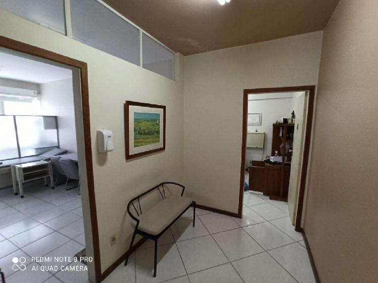 Sala, Funcionários, 0 Quarto, 0 Vaga, 0 Suíte