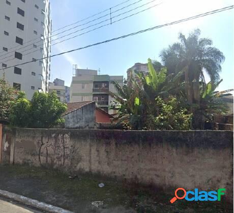 Terreno na Vila Caiçara, Praia Grande, 300 metros da orla