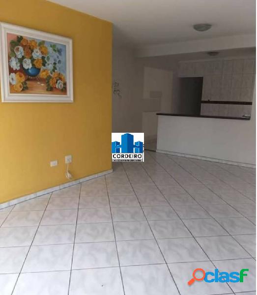 Apartamento sem Condomínio de 03 Dormitórios em Santo