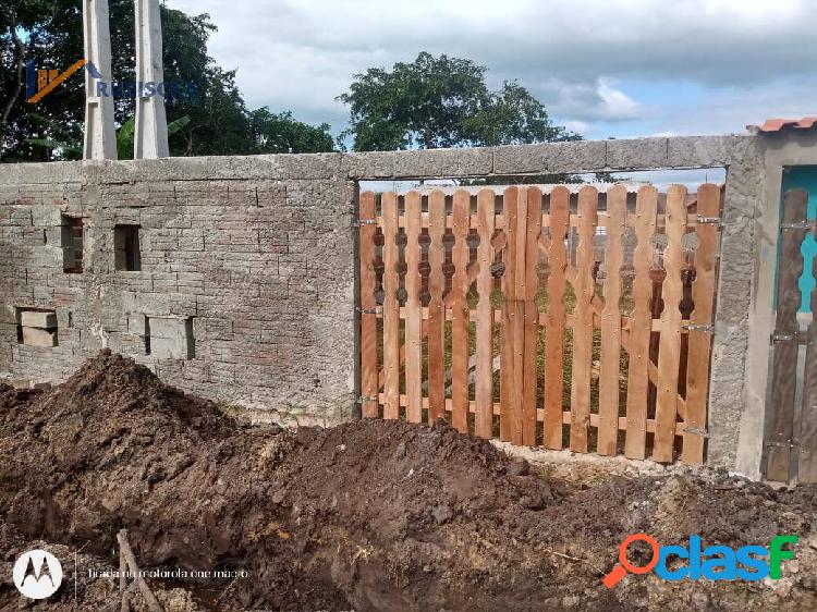 Casa a venda pré acabada em Itanhaem SP - CA523