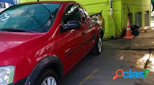 CHEVROLET MONTANA 1.8 1.8 CONQUEST FLEXPOWER 8V VERMELHO