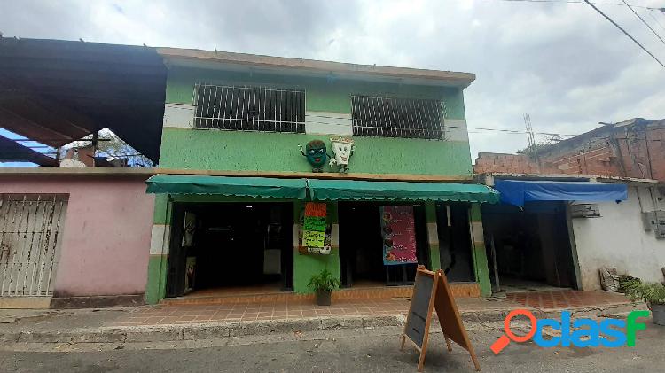 Local Comercial en Venta en Av. Montes de Oca / 100 Mts2