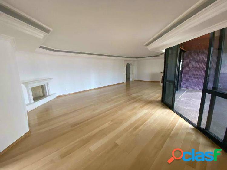 Apartamento com 4 suítes à venda no Chácara Anália