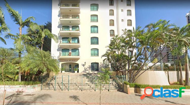 Apartamento com ótima localização em São José do Rio