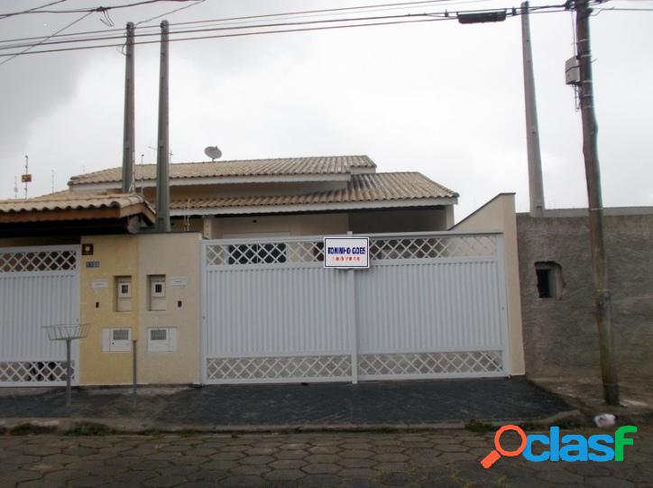 CASA GEMINADA NOVA, PROXIMA AO CENTRO
