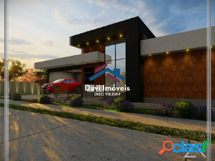 Belíssimo Sobrado localizado Condomínio Residencial