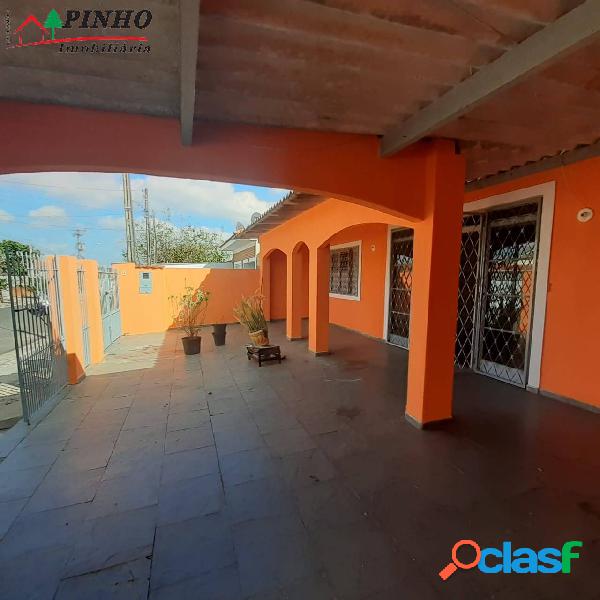 CASA NO RECANTO DAS ÁGUAS