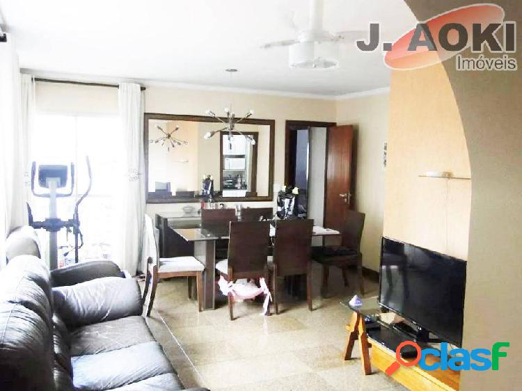 Apartamento para venda possui 102 m² com 3 quartos