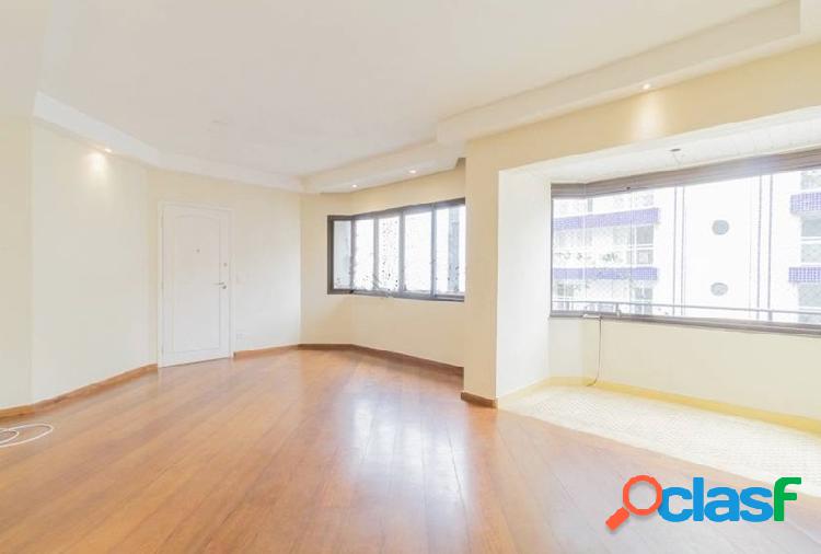 Apartamento em Pinheiros para aluguel com 3 quartos,