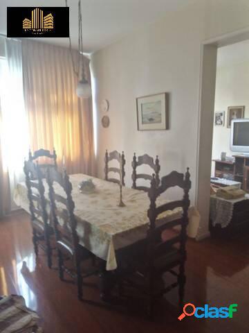 Apartamento gigante em Ipanema, rua particular