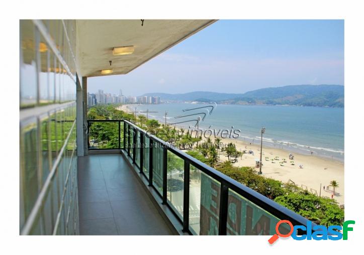 Apartamento na orla da praia de Santos com vista mar