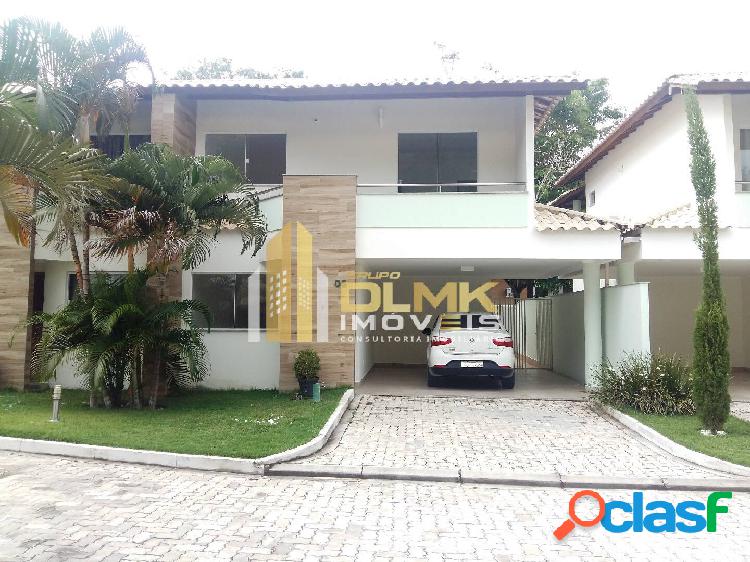 CASA COM TRÊS DORMITÓRIOS LUCALIZADA NO MUDAÍ