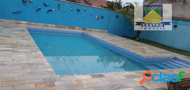 Casa em Unamar com piscina