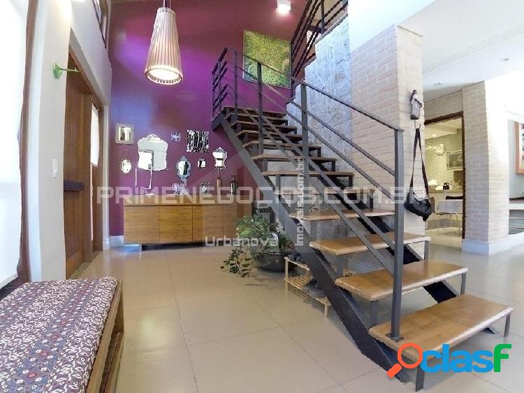 Casa em Urbanova - Condominio Alto da Serra I - 3 suites -