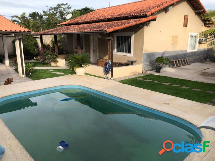 Linda casa c 2 qts,area gourmet e piscina em Itaipuaçu!!!!