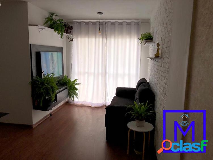 Vendo apartamento 3 dormitórios na Vila Carmosina com vaga