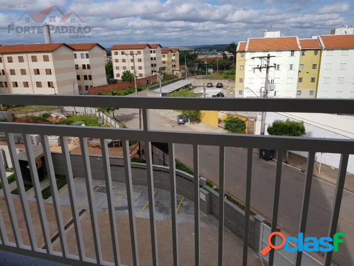 APARTAMENTO - 02 DORMITÓRIOS - PIAZZA DI ROMA