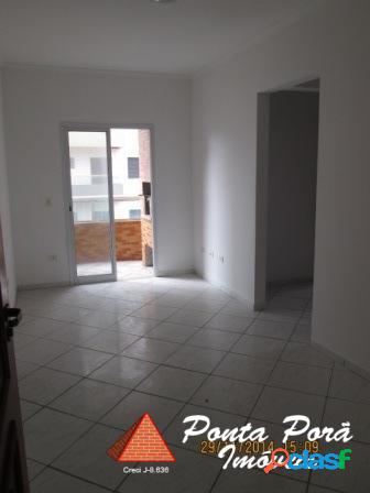 APARTAMENTO COM SACADA