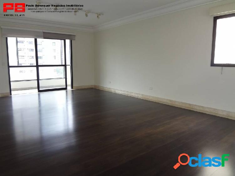 Apartamento 3 dormitórios - Moema