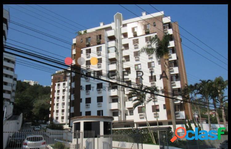 " Apartamento à Venda em Florianópolis, com 02