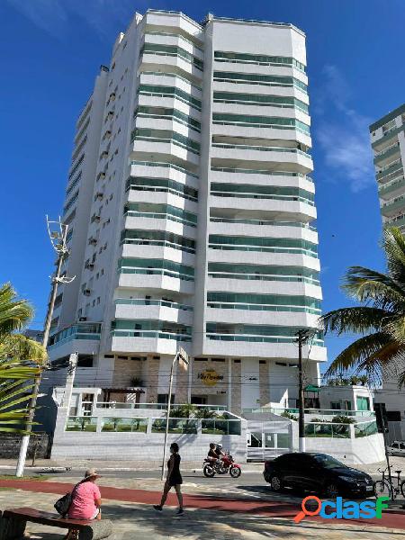 Apartamento com 2 Dormitórios, 1 Suíte e Sacada Gourmet